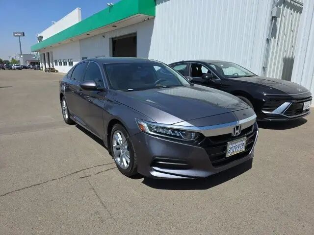2018 Honda Accord LX — photo 1 of 5