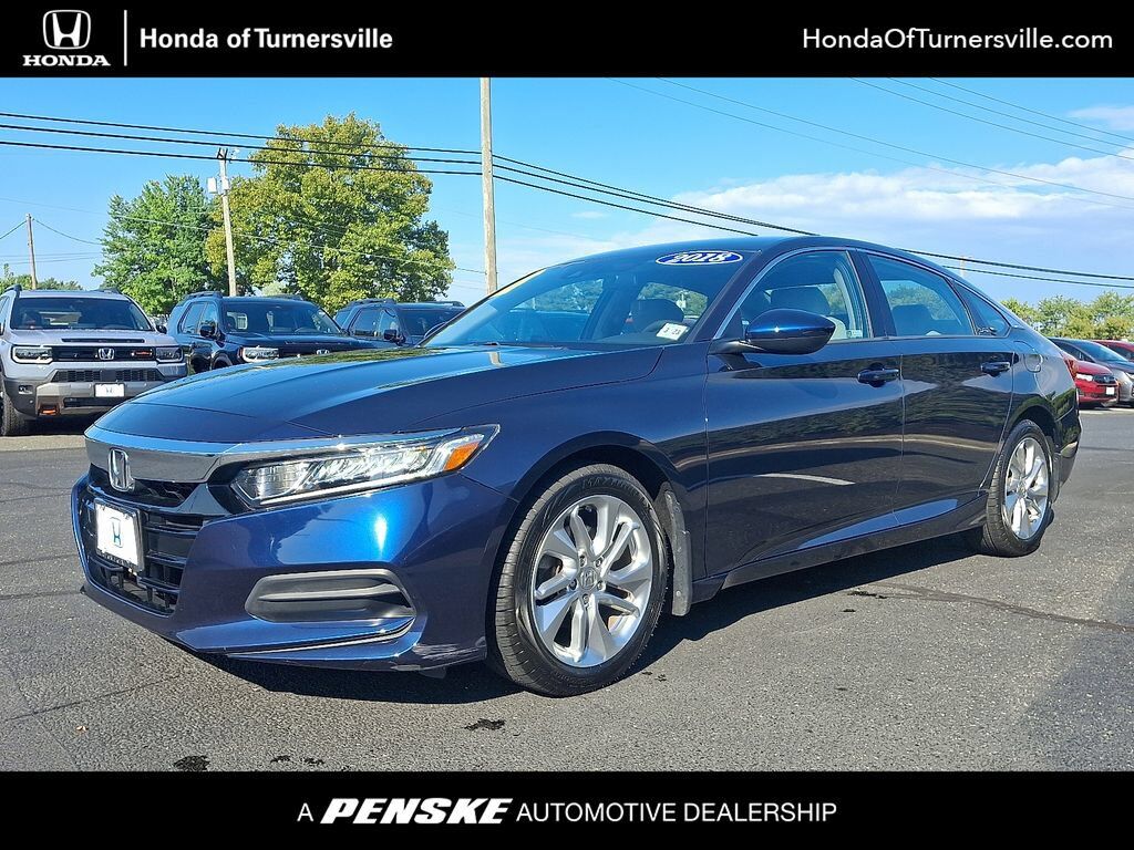 2018 Honda Accord Sedan LX — photo 1 of 7