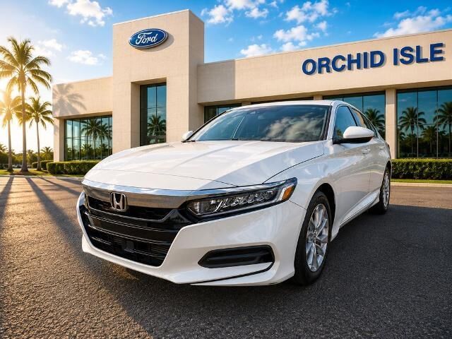 2018 Honda Accord LX — photo 1 of 13