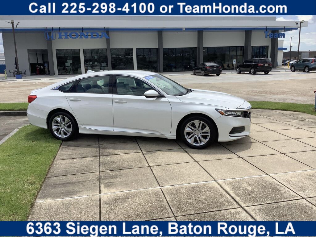 2020 Honda Accord LX — photo 1 of 13
