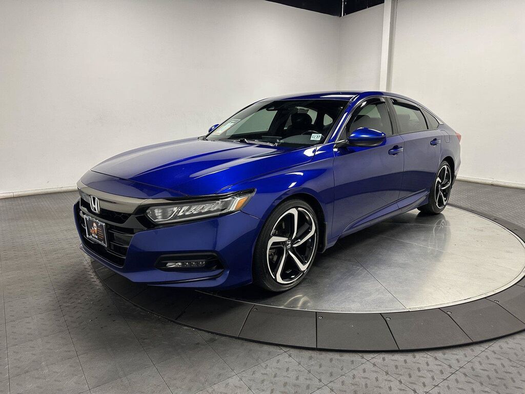 2020 Honda Accord Sedan Sport — photo 1 of 7