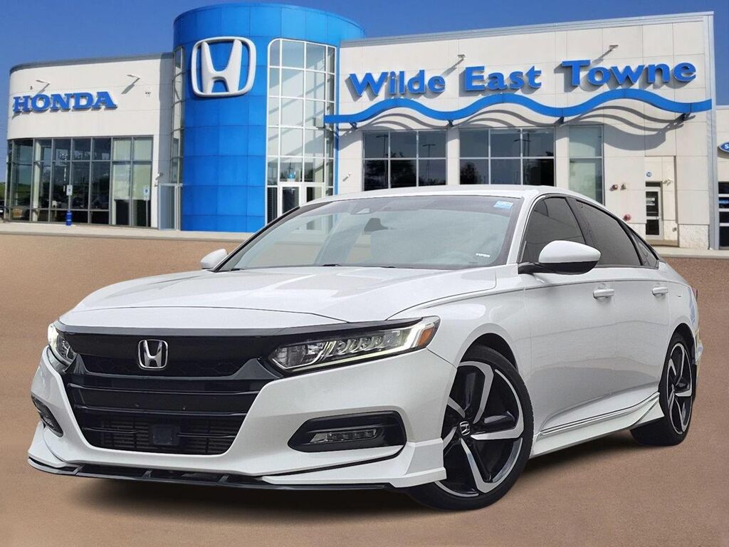 2018 Honda Accord Sport — photo 1 of 13