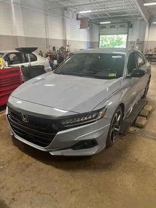 2022 Honda Accord Sport — photo 1 of 23
