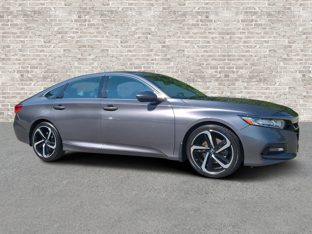 2019 Honda Accord Sedan Sport — photo 1 of 7