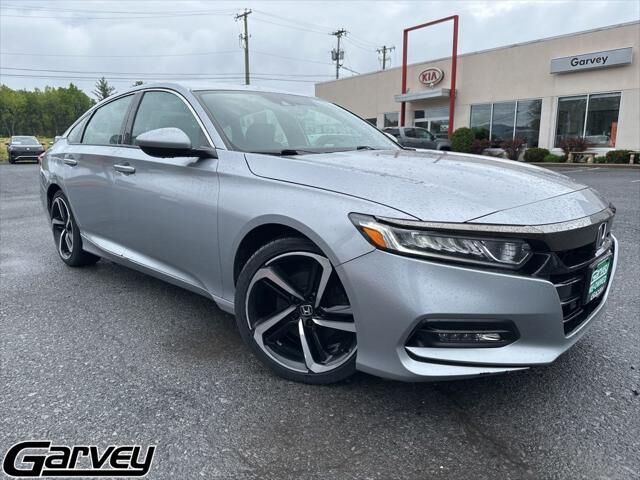 2018 Honda Accord Sport — photo 1 of 26