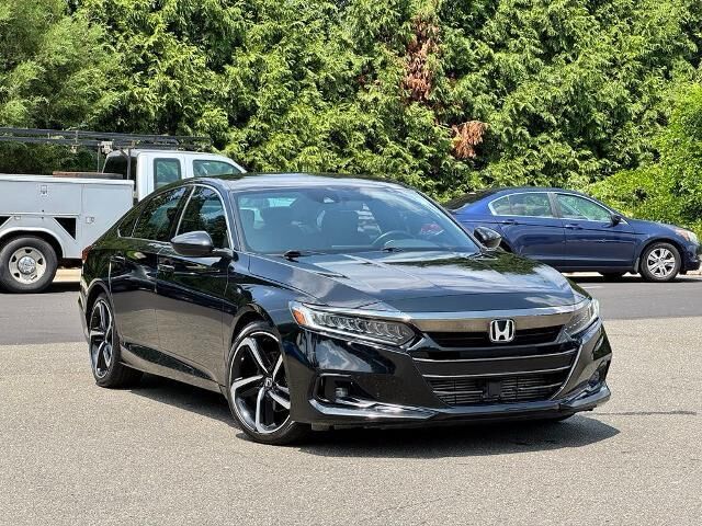 2021 Honda Accord Sport — photo 1 of 39