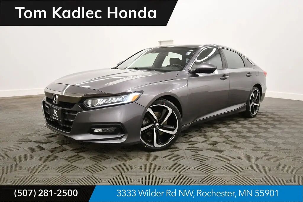 2020 Honda Accord Sport — photo 1 of 13