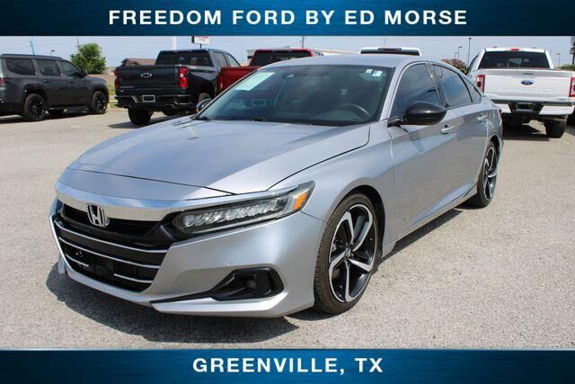 2022 Honda Accord Sport — photo 1 of 13