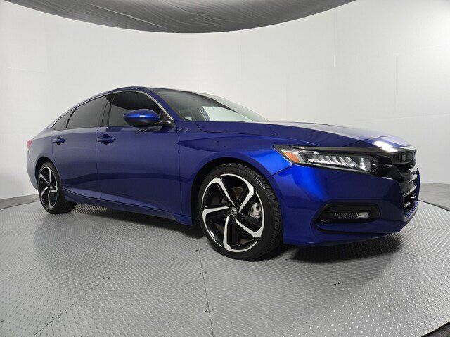 2019 Honda Accord Sedan Sport — photo 1 of 7
