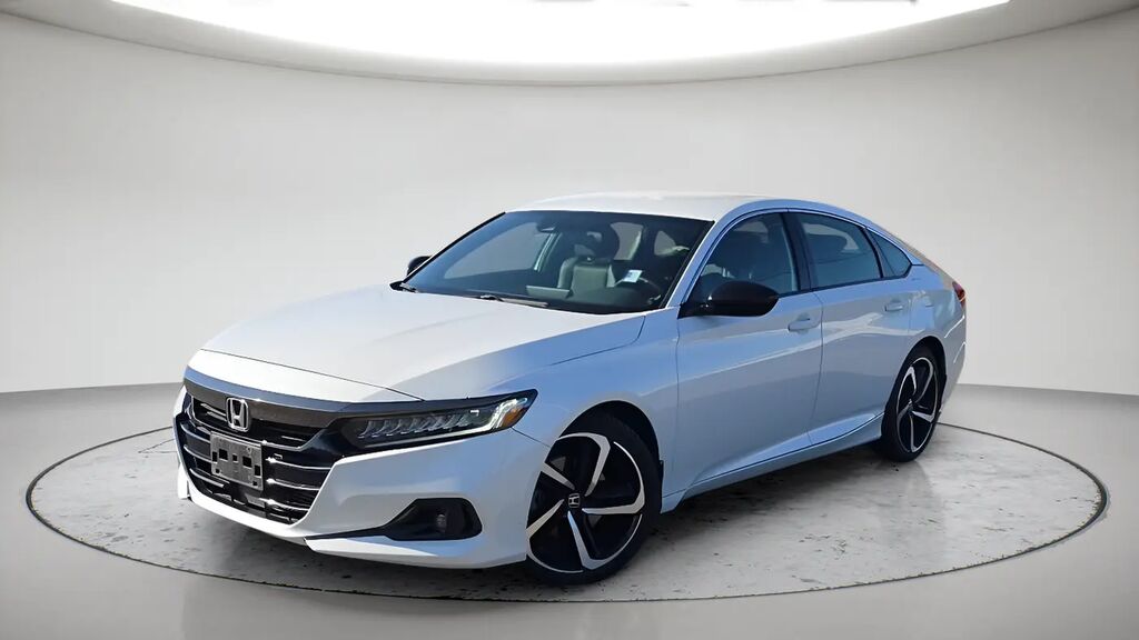 2022 Honda Accord Sport — photo 1 of 13