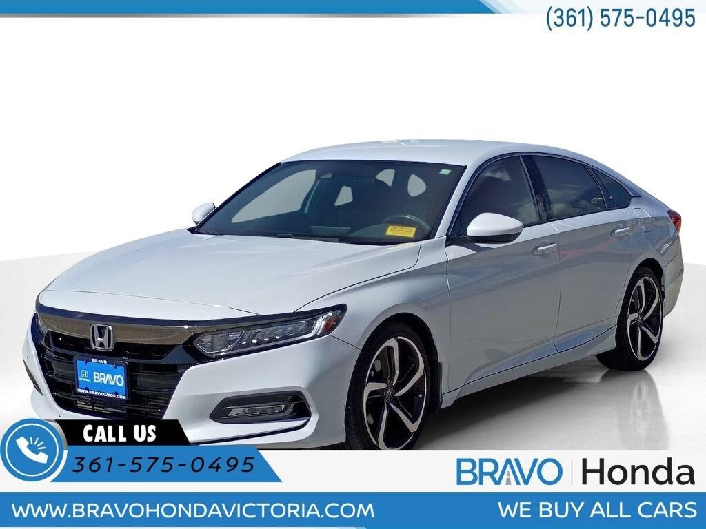 2020 Honda Accord Sport — photo 1 of 11
