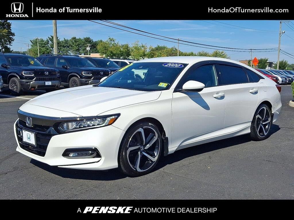 2020 Honda Accord Sport — photo 1 of 13