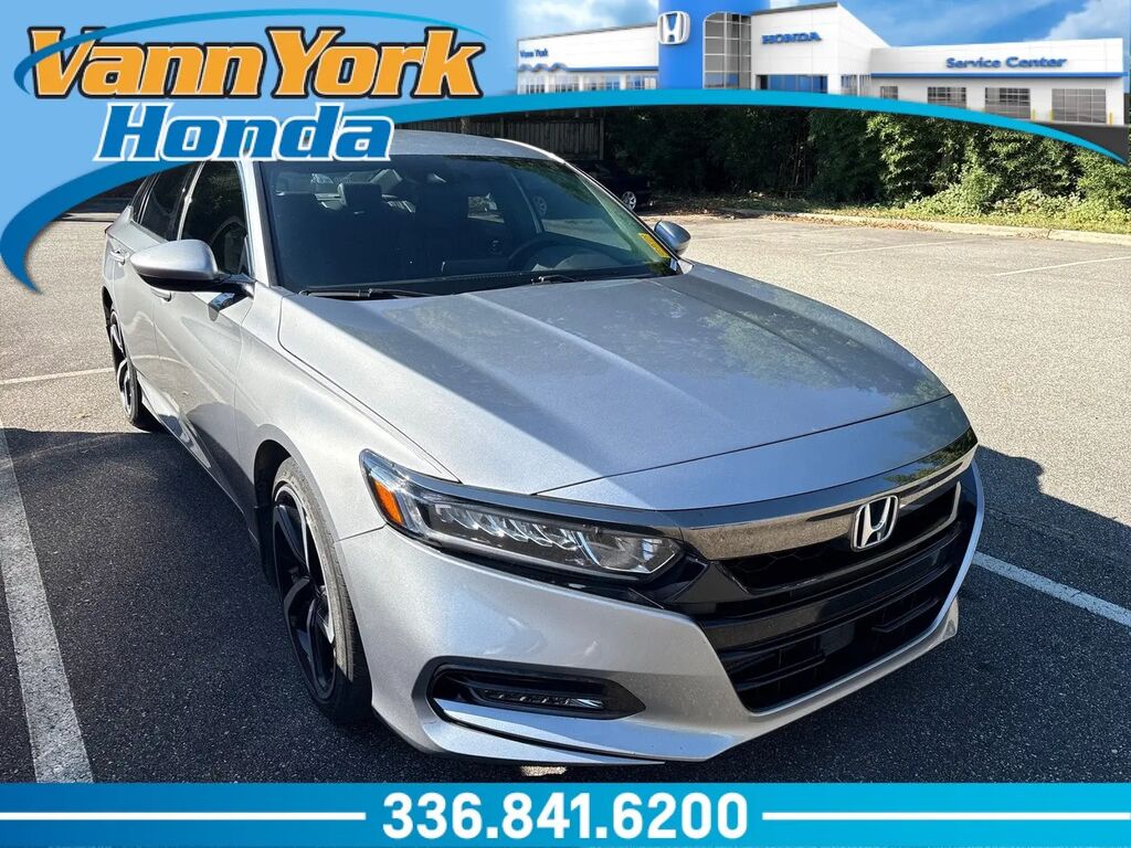 2018 Honda Accord Sport — photo 1 of 13