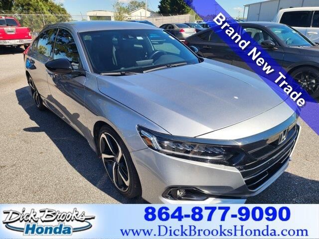 2022 Honda Accord Sport — photo 1 of 10