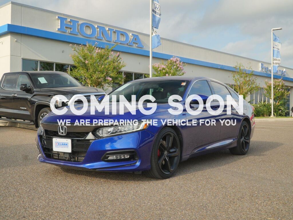 2020 Honda Accord Sedan Sport — photo 1 of 8
