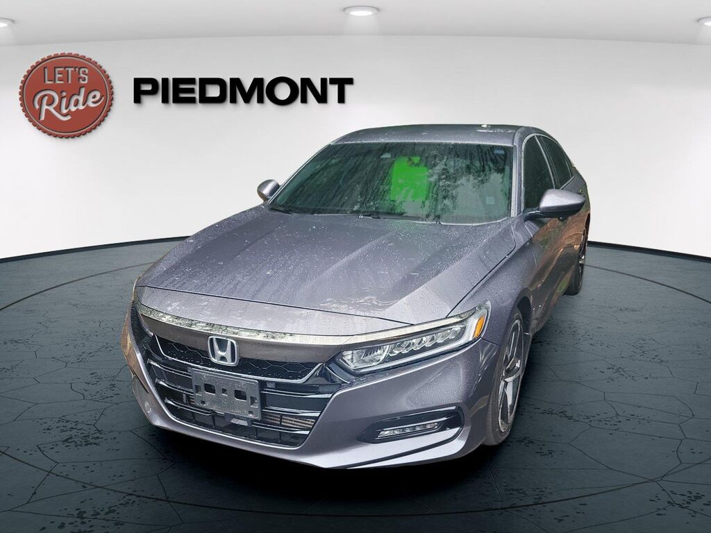 2020 Honda Accord Sport — photo 1 of 2