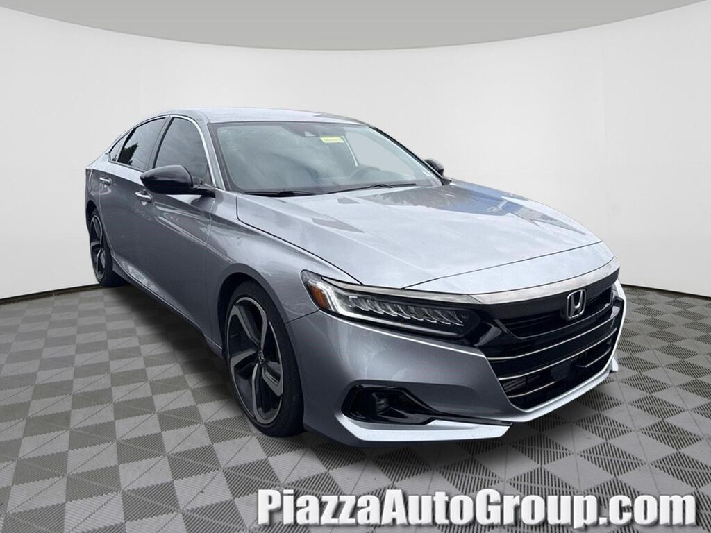 2022 Honda Accord Sport — photo 1 of 8