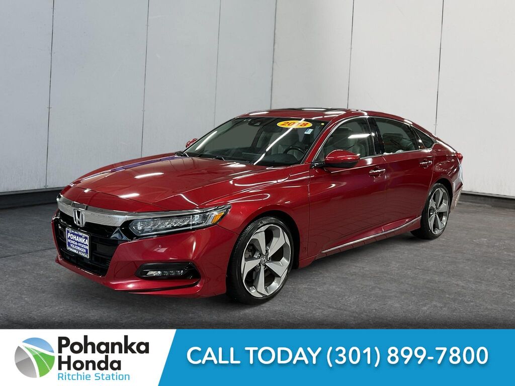 2018 Honda Accord Touring — photo 1 of 13