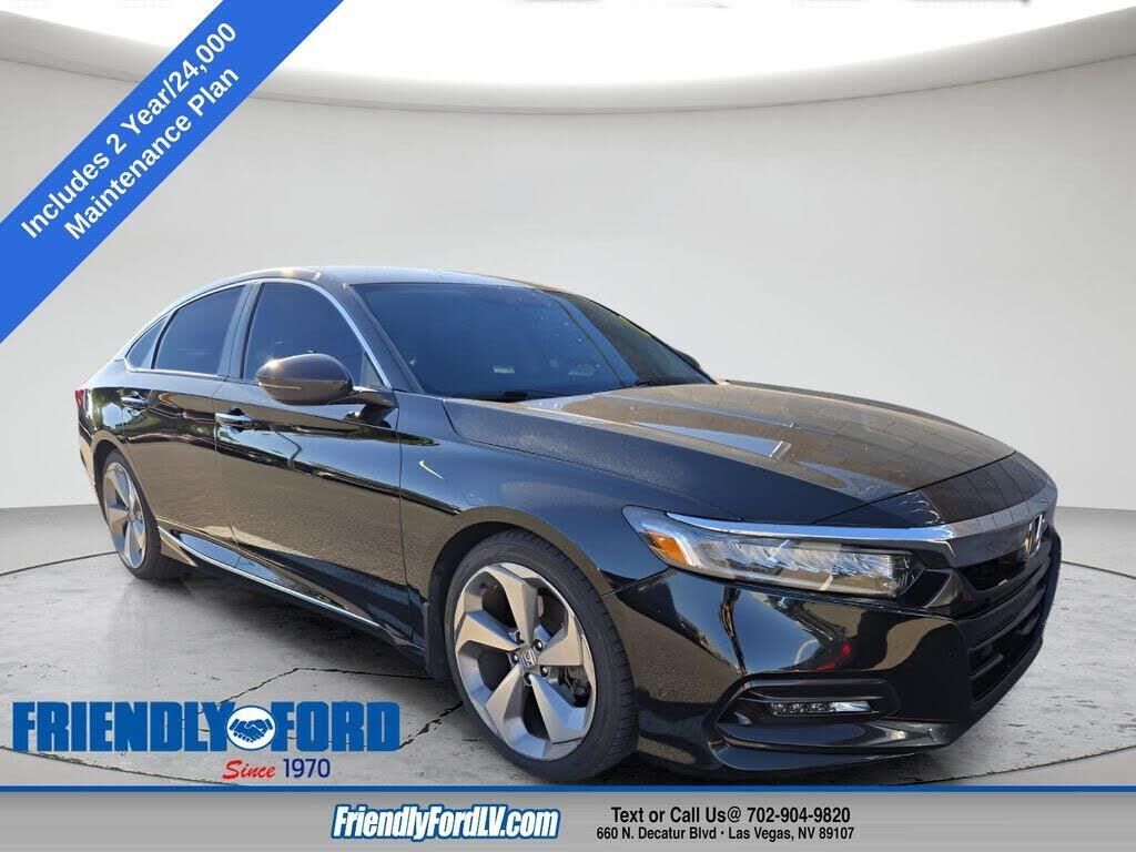 2018 Honda Accord Touring — photo 1 of 1