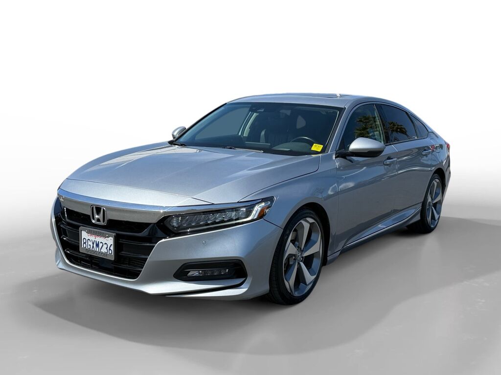 2018 Honda Accord Sedan Touring — photo 1 of 7