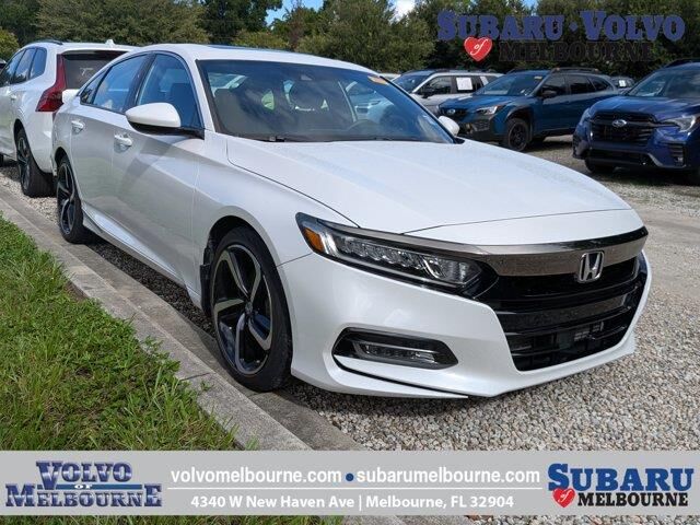 2019 Honda Accord Sport — photo 1 of 2