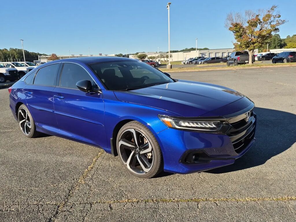 2022 Honda Accord Sport — photo 1 of 13