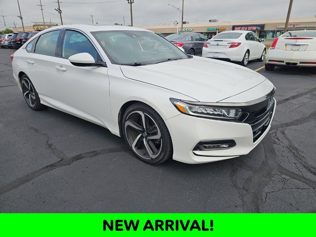 2020 Honda Accord Sedan Sport — photo 1 of 5