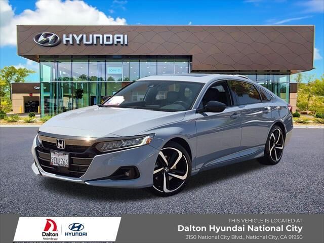 2022 Honda Accord Sport — photo 1 of 13