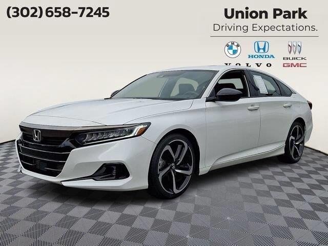 2022 Honda Accord Sport — photo 1 of 13