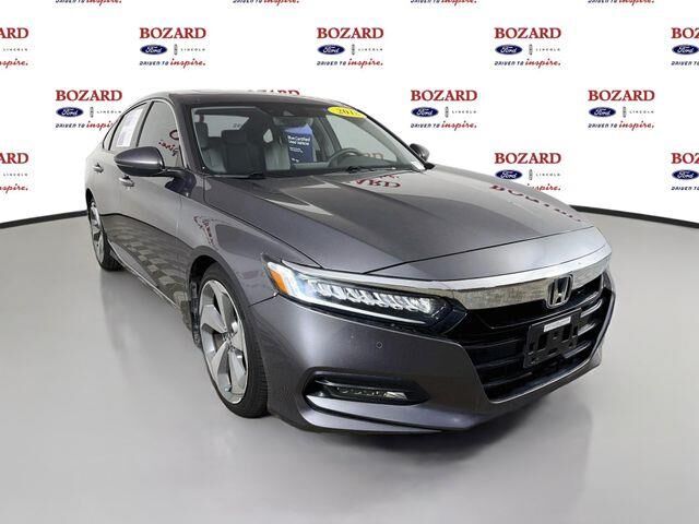 2018 Honda Accord Touring — photo 1 of 25