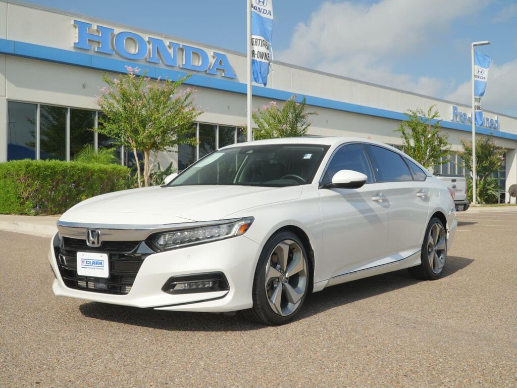 2019 Honda Accord Sedan Touring 2.0T — photo 1 of 13