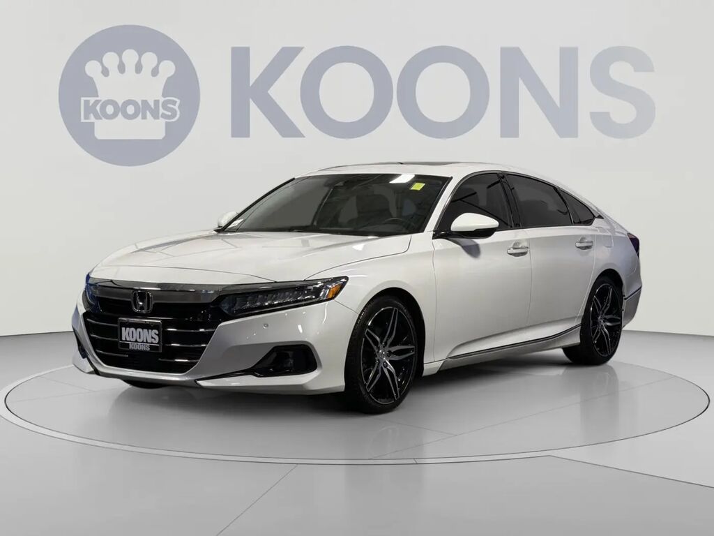 2021 Honda Accord Touring — photo 1 of 13