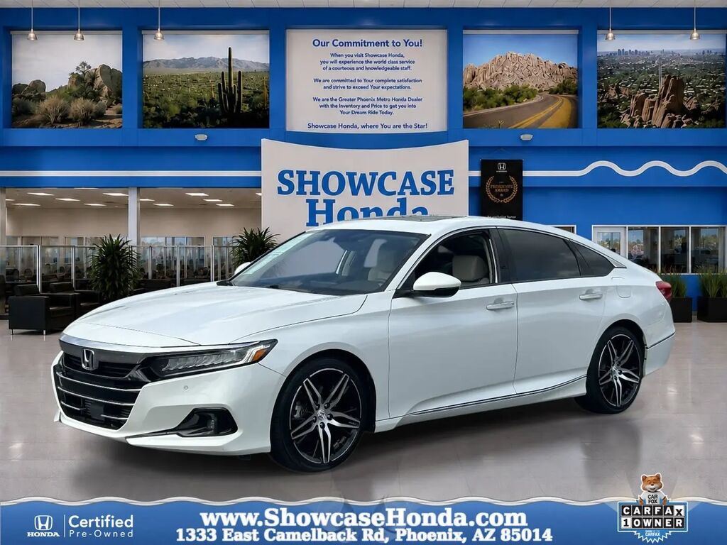 2022 Honda Accord Touring — photo 1 of 13