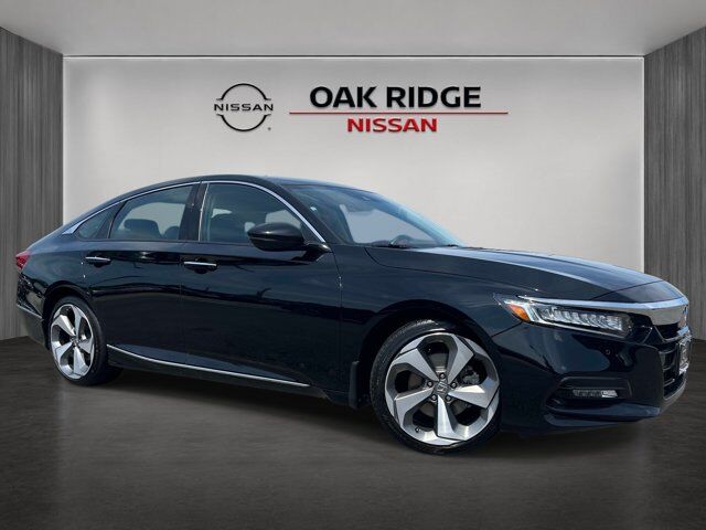 2019 Honda Accord Sedan Touring 2.0T — photo 1 of 13