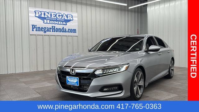 2019 Honda Accord Sedan Touring — photo 1 of 7