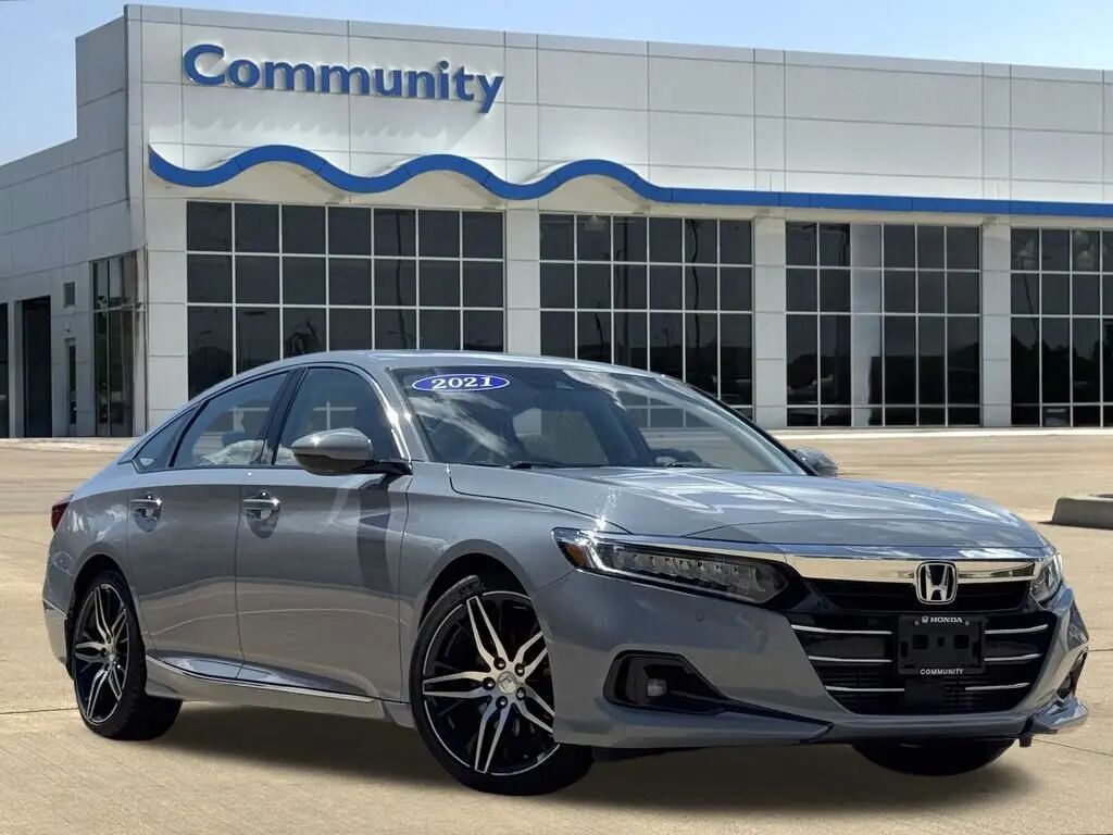 2021 Honda Accord Touring — photo 1 of 13