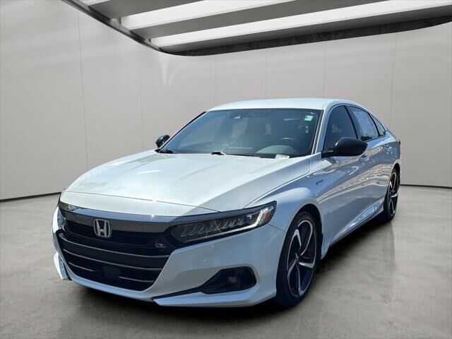 2022 Honda Accord Hybrid Sport — photo 1 of 14