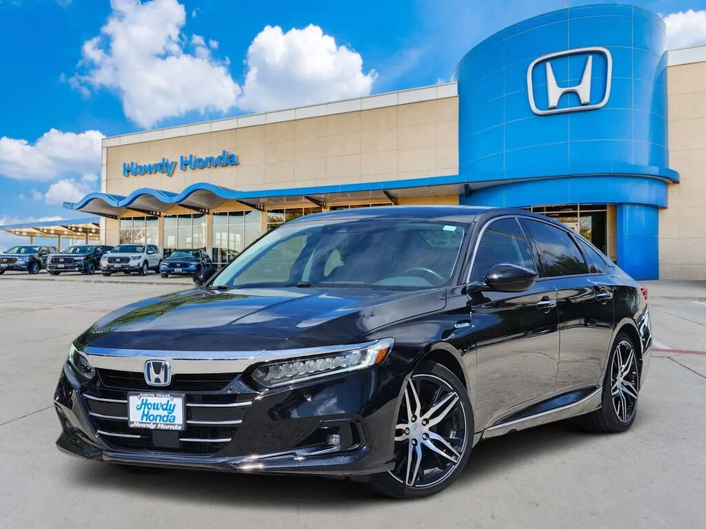 2021 Honda Accord Hybrid Touring — photo 1 of 13