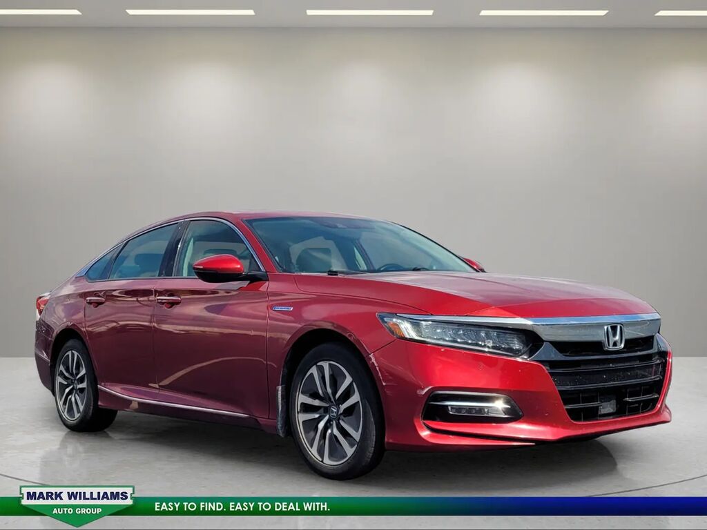 2019 Honda Accord Hybrid Touring — photo 1 of 20