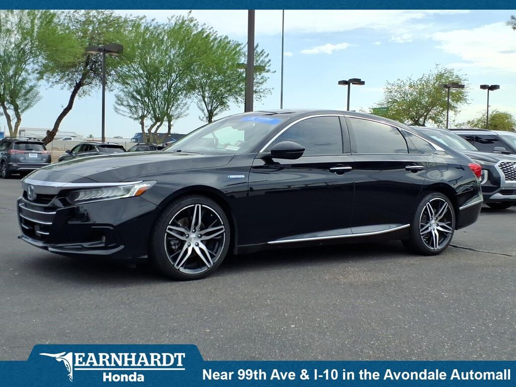 2022 Honda Accord Hybrid Touring — photo 1 of 13