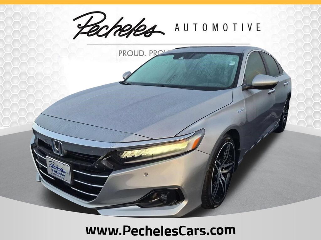 2022 Honda Accord Hybrid Touring — photo 1 of 13