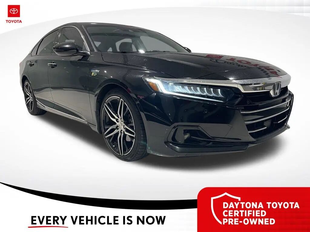 2021 Honda Accord Hybrid Touring — photo 1 of 10