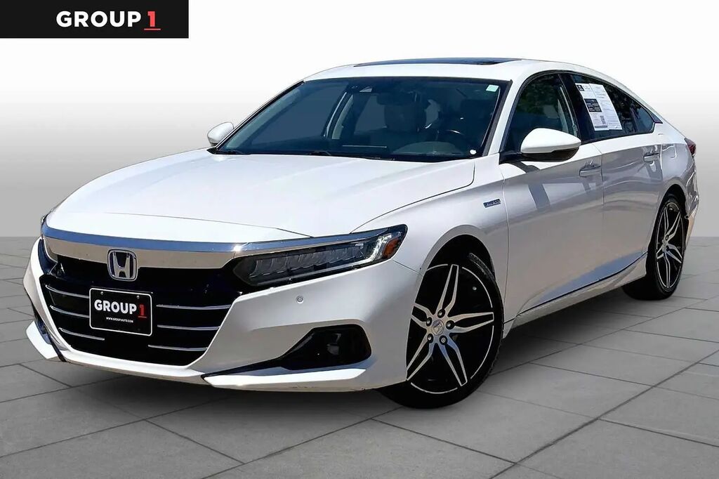 2021 Honda Accord Hybrid Touring — photo 1 of 12