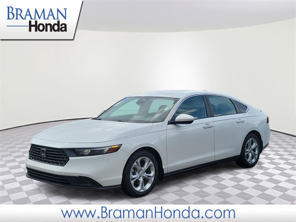 2024 Honda Accord LX — photo 1 of 13