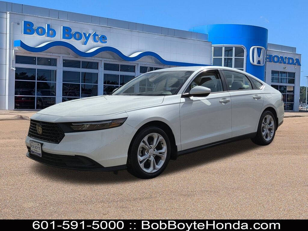 2025 Honda Accord Sedan 1.5T LX — photo 1 of 7