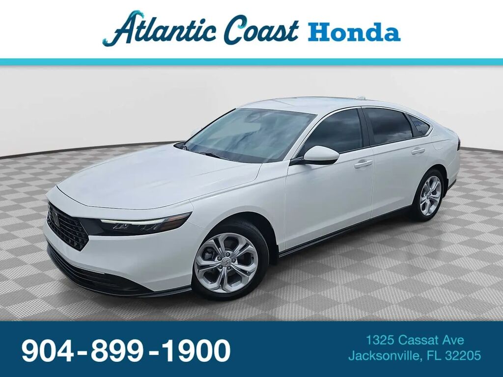 2025 Honda Accord LX — photo 1 of 13