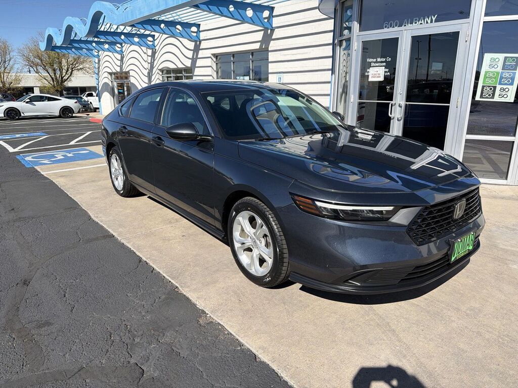 2023 Honda Accord LX — photo 1 of 13
