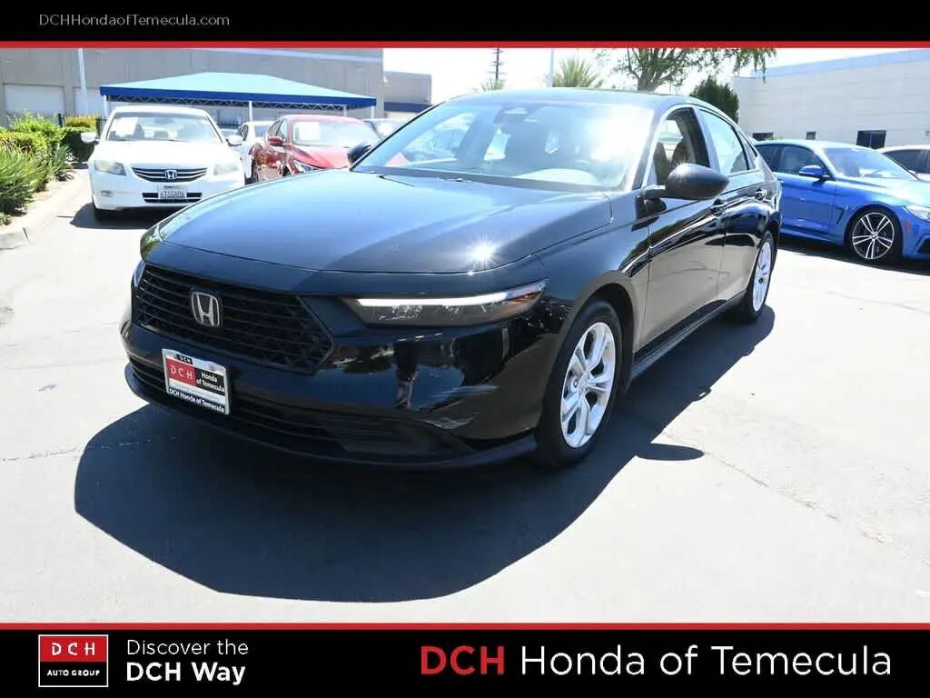 2024 Honda Accord LX — photo 1 of 13