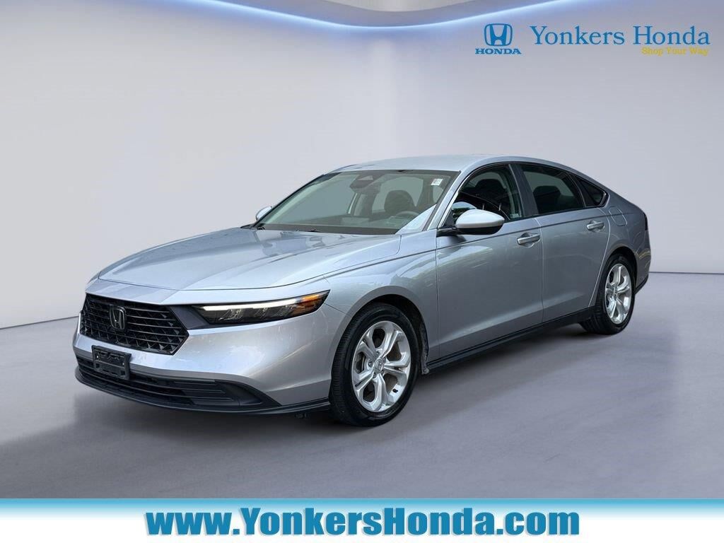 2024 Honda Accord LX — photo 1 of 7