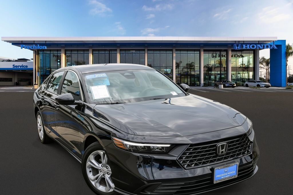 2025 Honda Accord Sedan 1.5T LX — photo 1 of 6